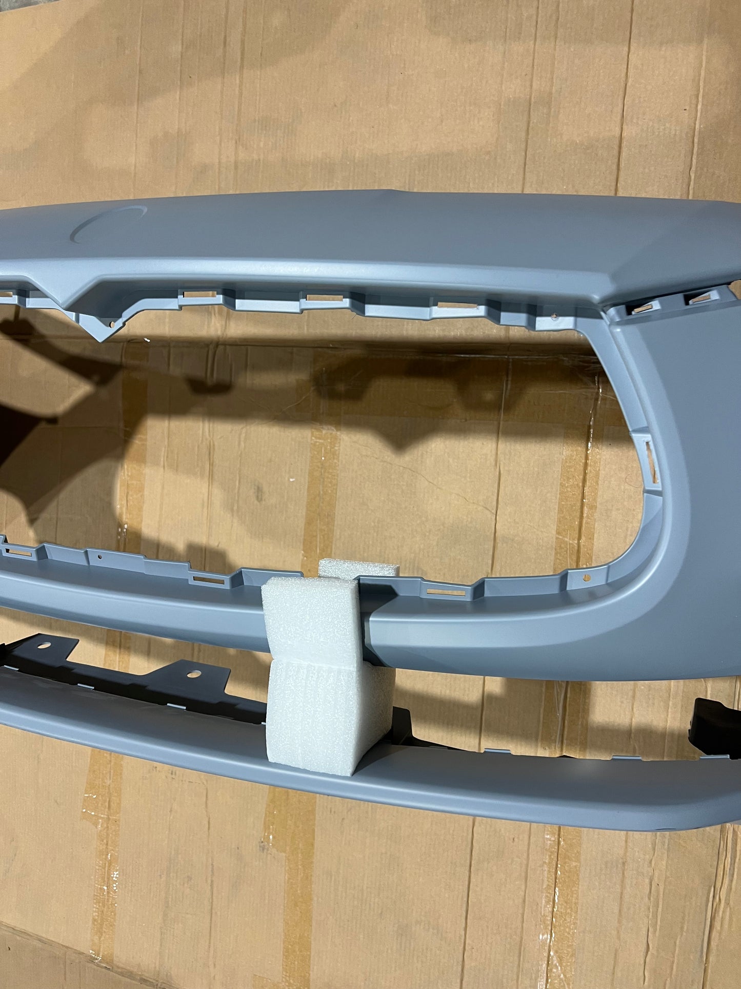 Maserati Ghibli Front Bumper Cover Replacement 673001804
