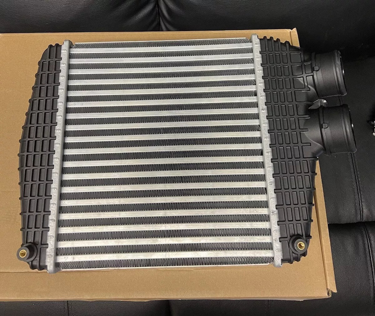 Maserati Ghibli Quattroporte Levante Intercooler Radiator Right Passenger NEW