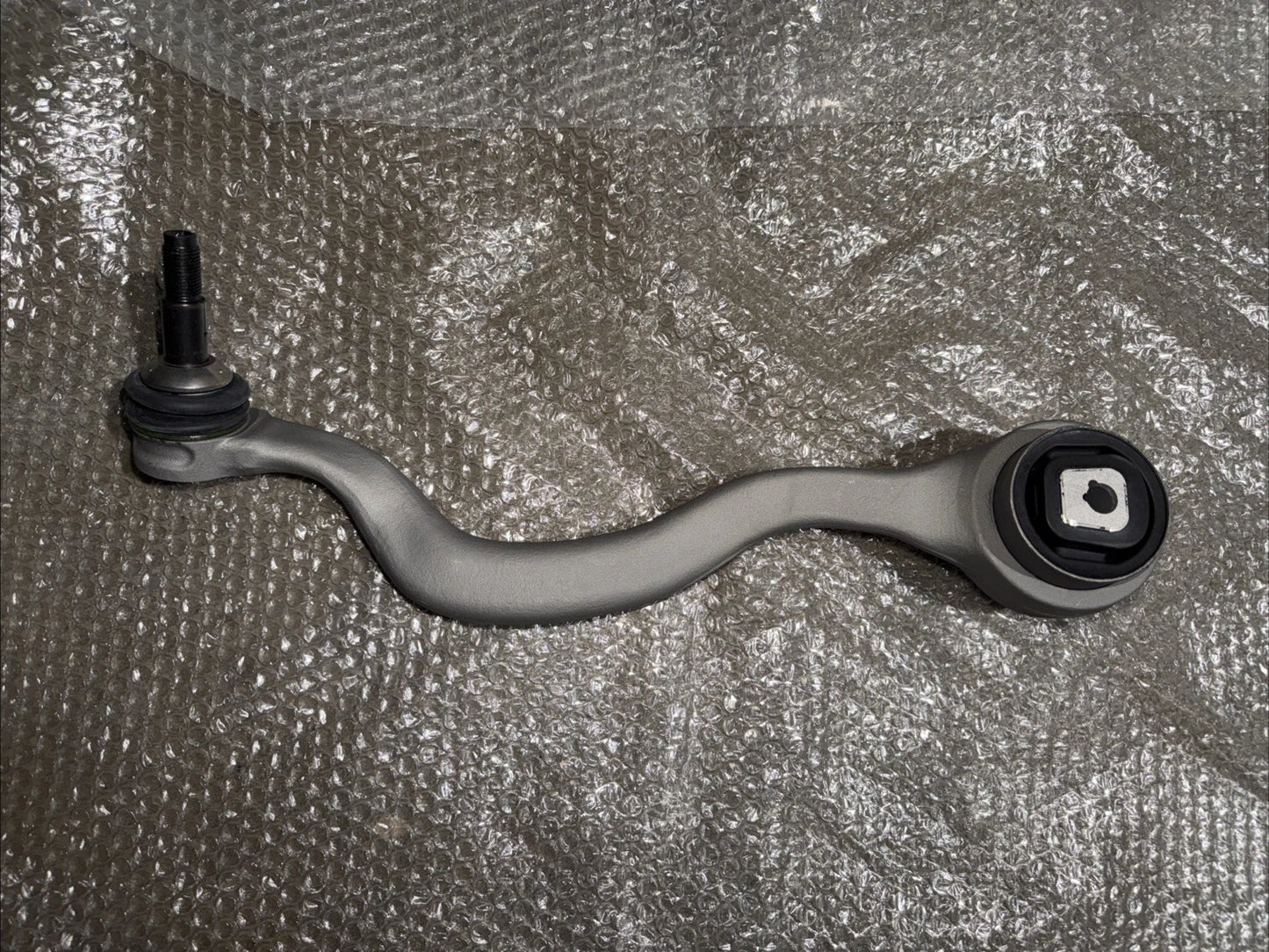 Rolls Royce Cullinan Lower Control Arm Tension Strut Left Driver Side 31106872717