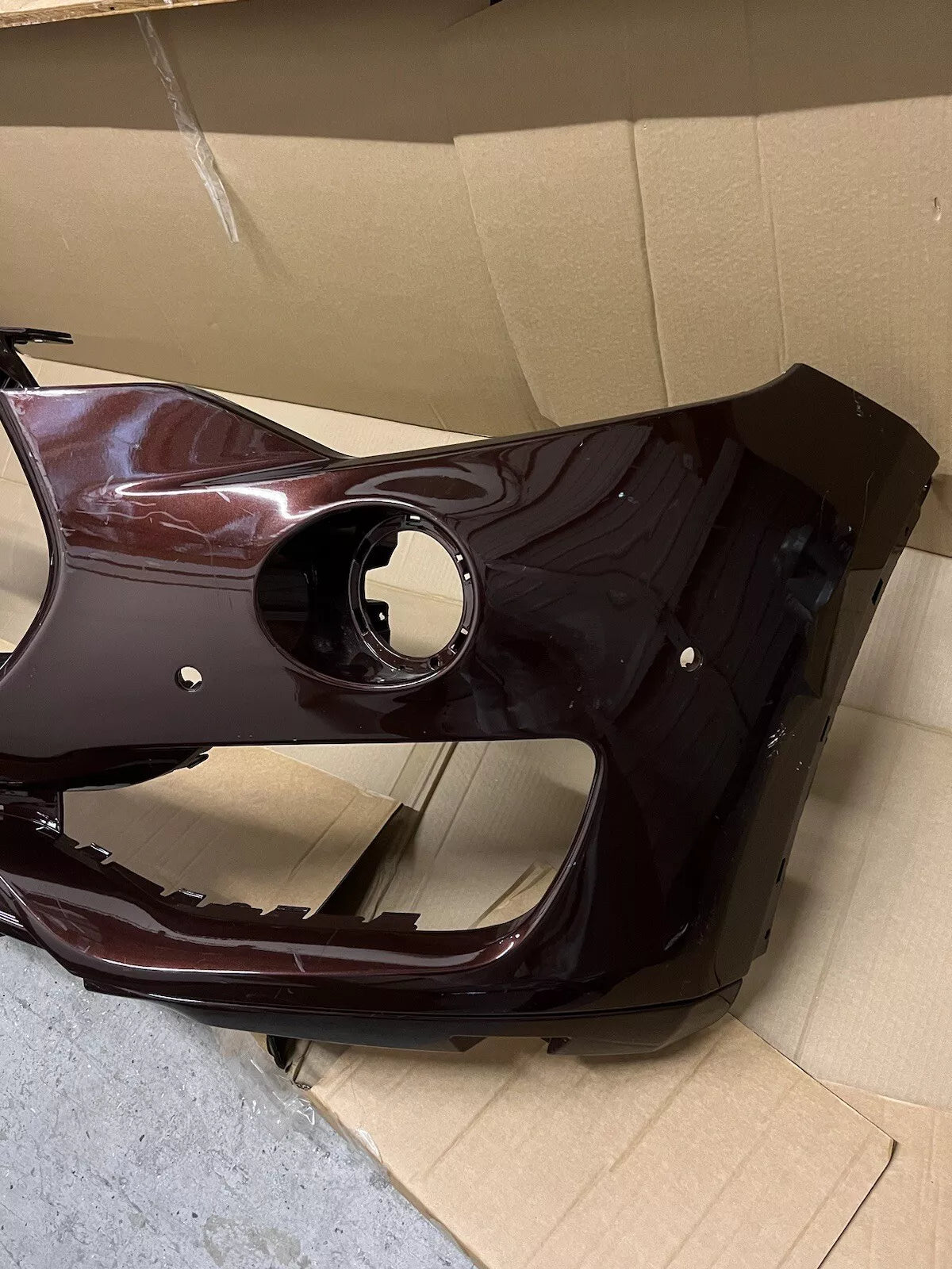2017-2024 Maserati Levante Front Bumper Cover 670040752 OEM