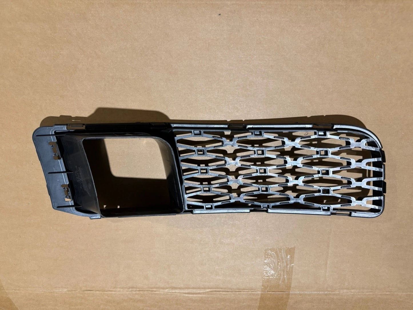 2018-2020 Rolls Royce Ghost Front Bumper Lower Grille Left Driver Side 51117446961 New