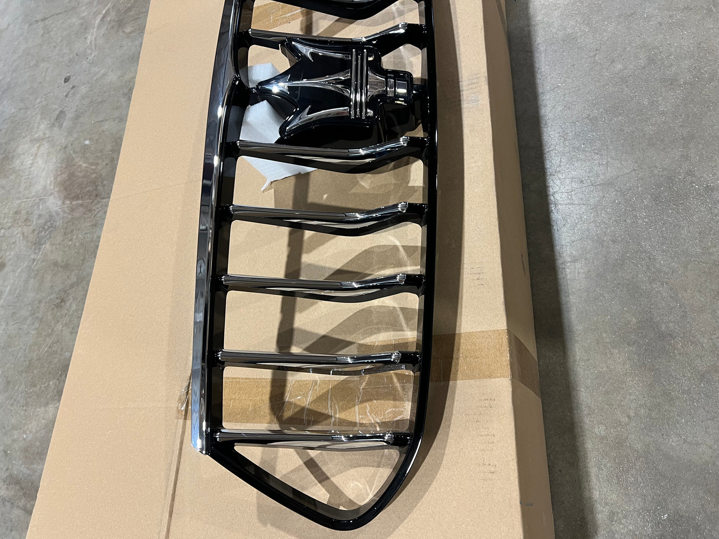 2018-2024 Maserati Ghibli Grille Radar