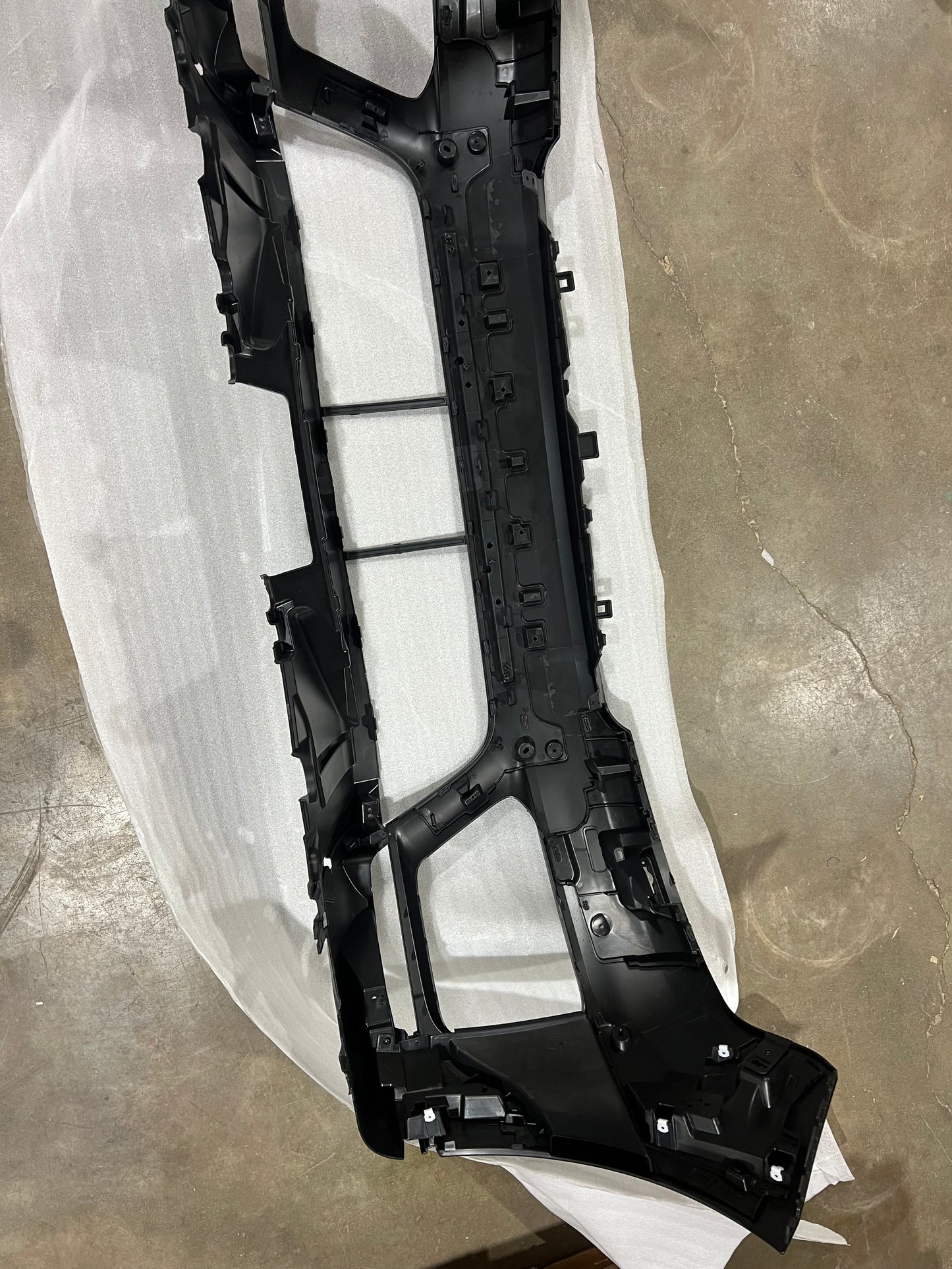 2018-2022 Range Rover Sport Front Bumper Complete Assembly Grille Lights Valance Bracket