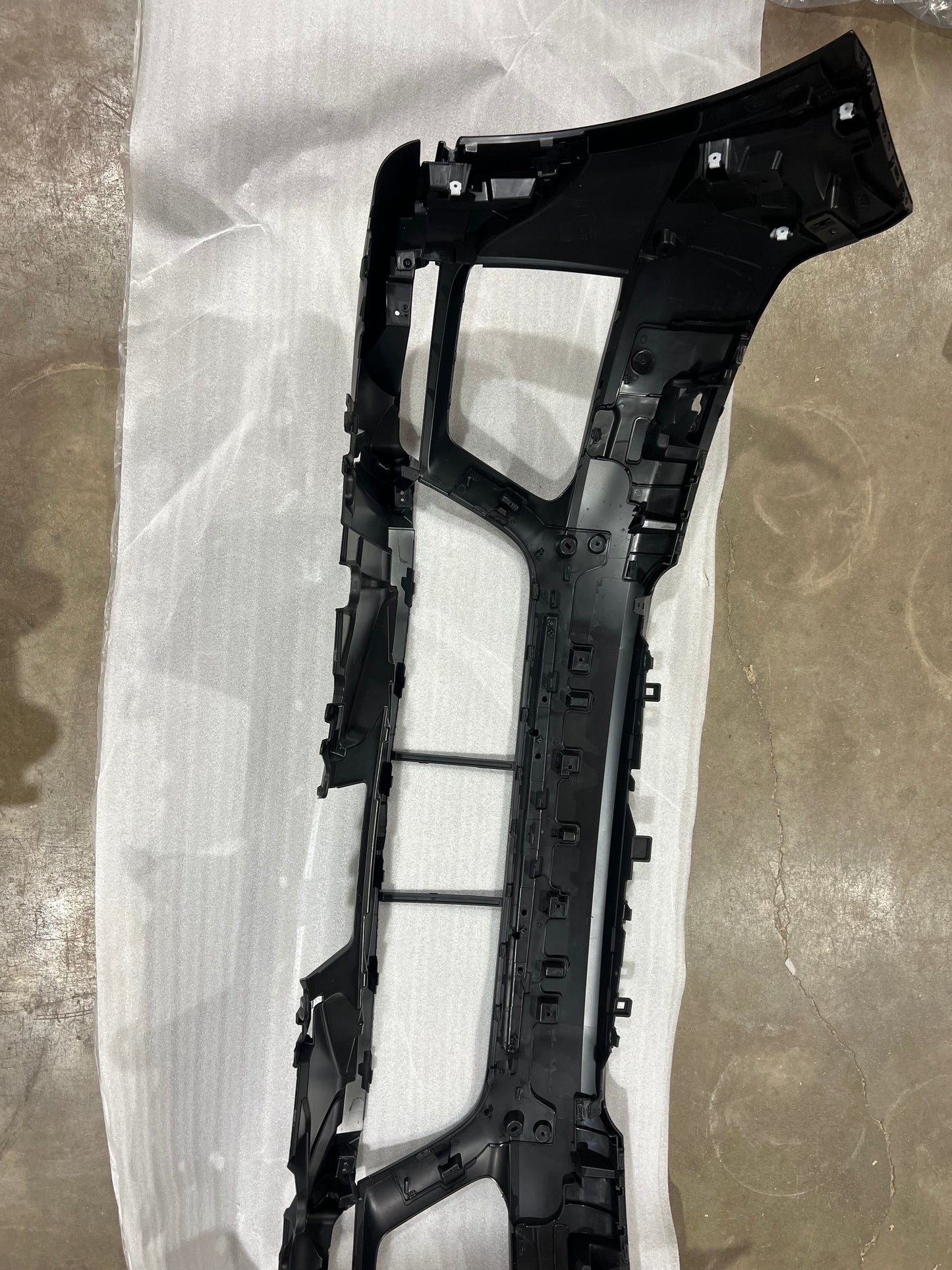 2018-2022 Range Rover Sport Front Bumper Complete Assembly Grille Lights Valance Bracket