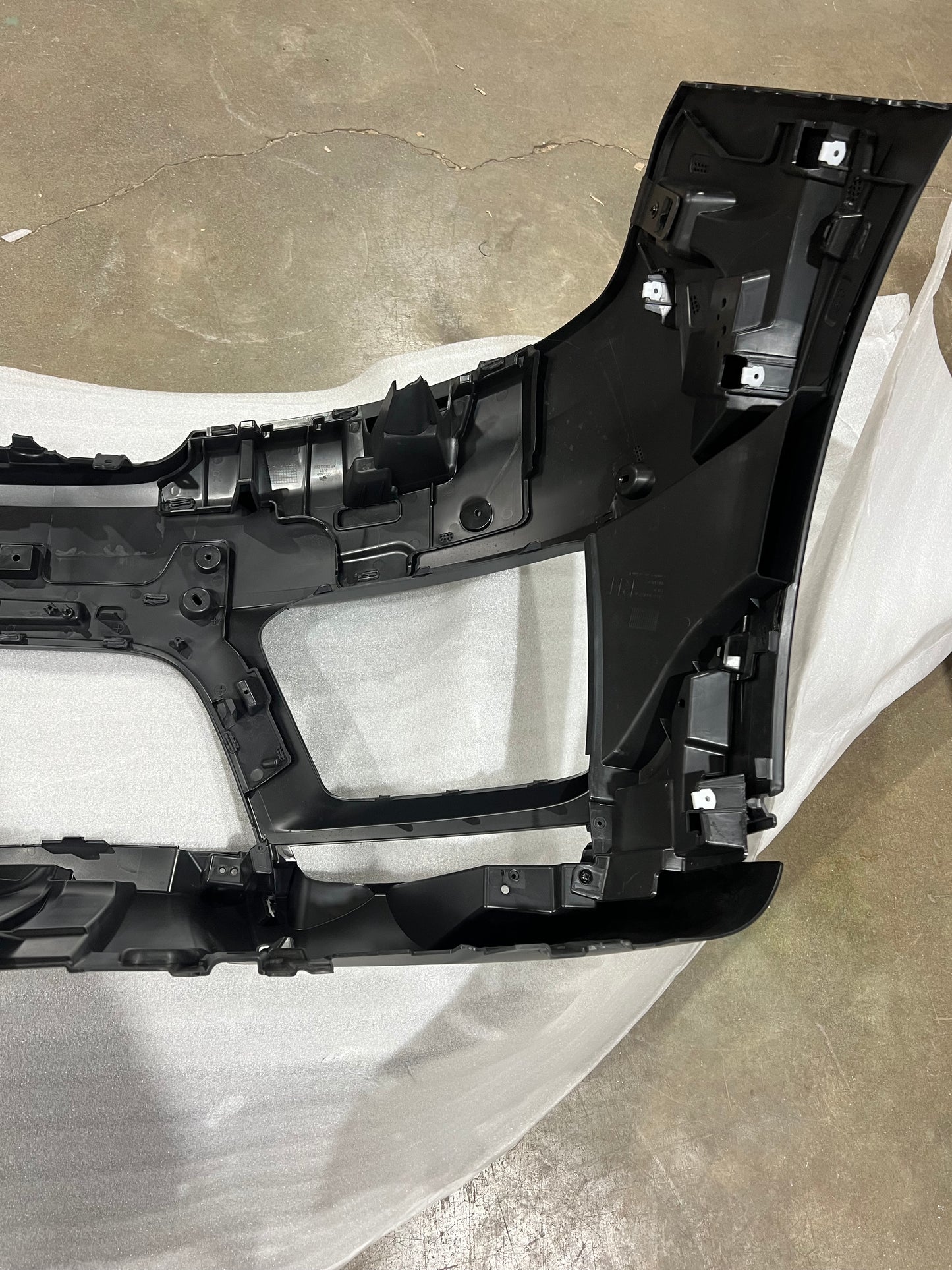 2018-2022 Range Rover Sport Front Bumper Complete Assembly Grille Lights Valance Bracket