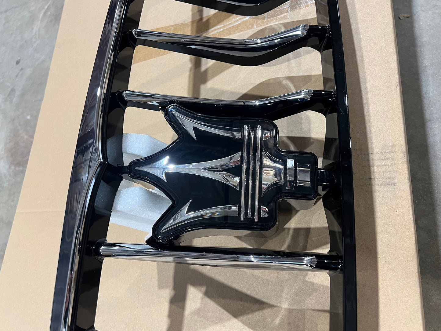 2018-2024 Maserati Ghibli Grille Radar