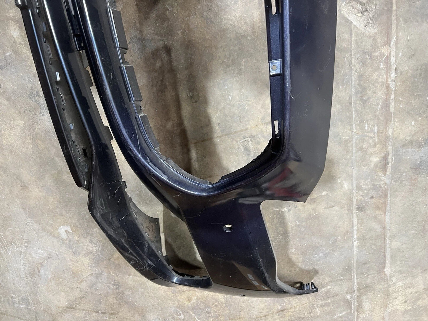 2017-2024 Maserati Quattroporte Front Bumper Cover 673006997 OEM
