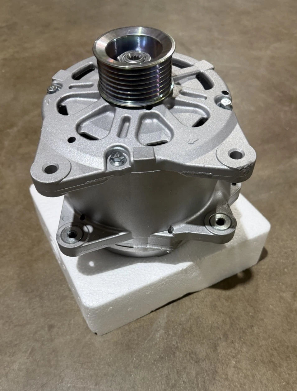03-11 Bentley Continental GT GTC & 06-13 Flying Spur Alternator 07C903021J New