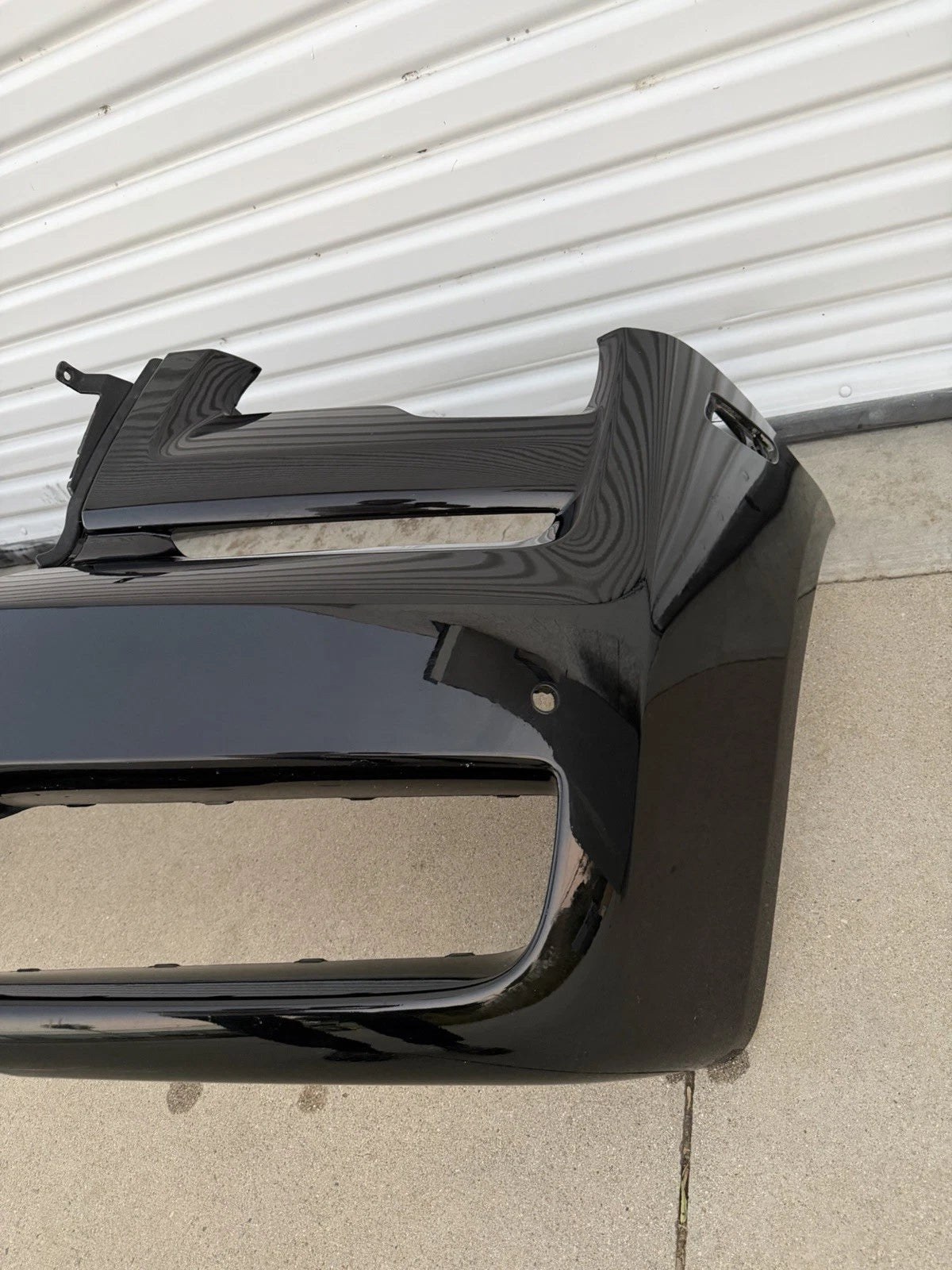 2018 2019 2020 Rolls Royce Ghost Front Bumper Cover 51117446939 OEM