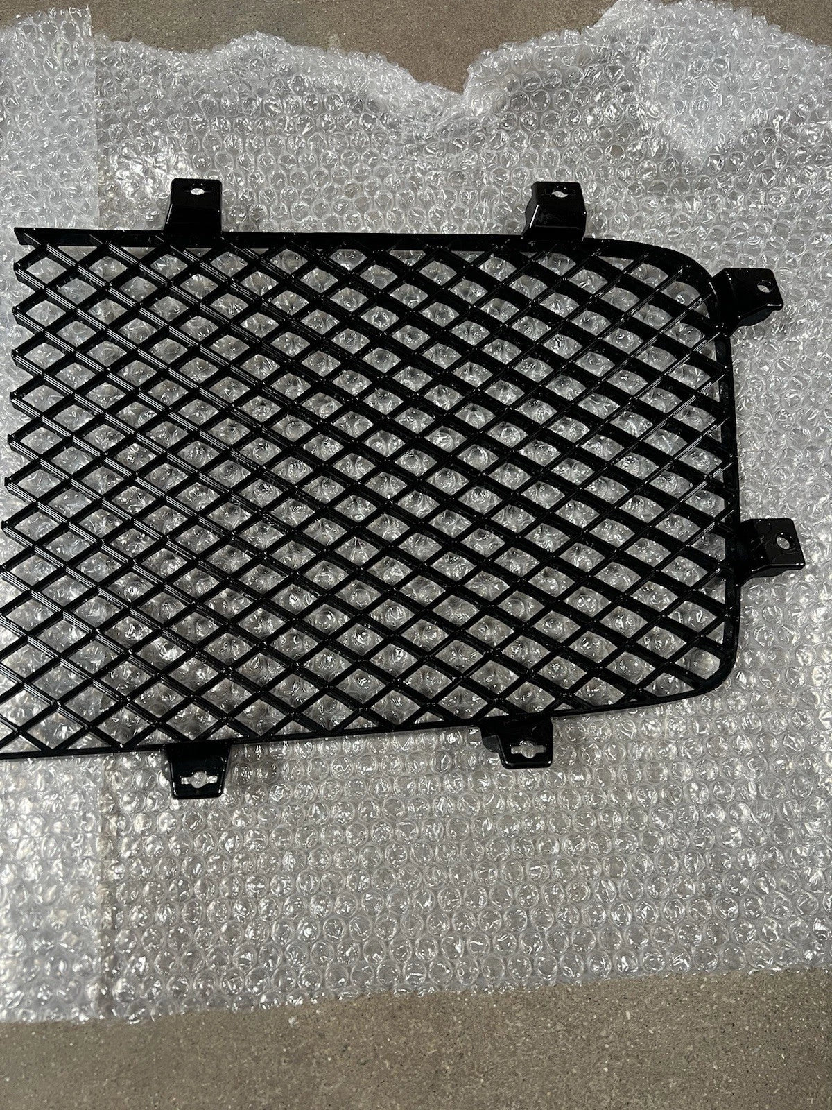 14-19 Bentley Flying Spur Bumper Radiator Grille Black Mesh Replacement