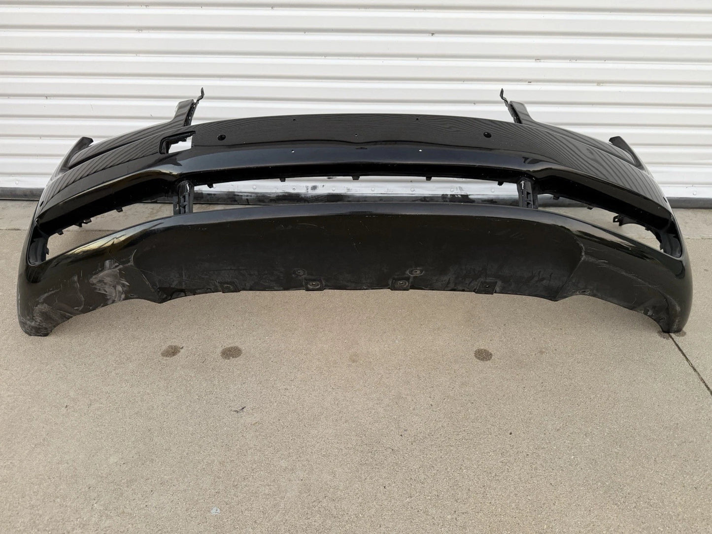 2018 2019 2020 Rolls Royce Ghost Front Bumper Cover 51117446939 OEM