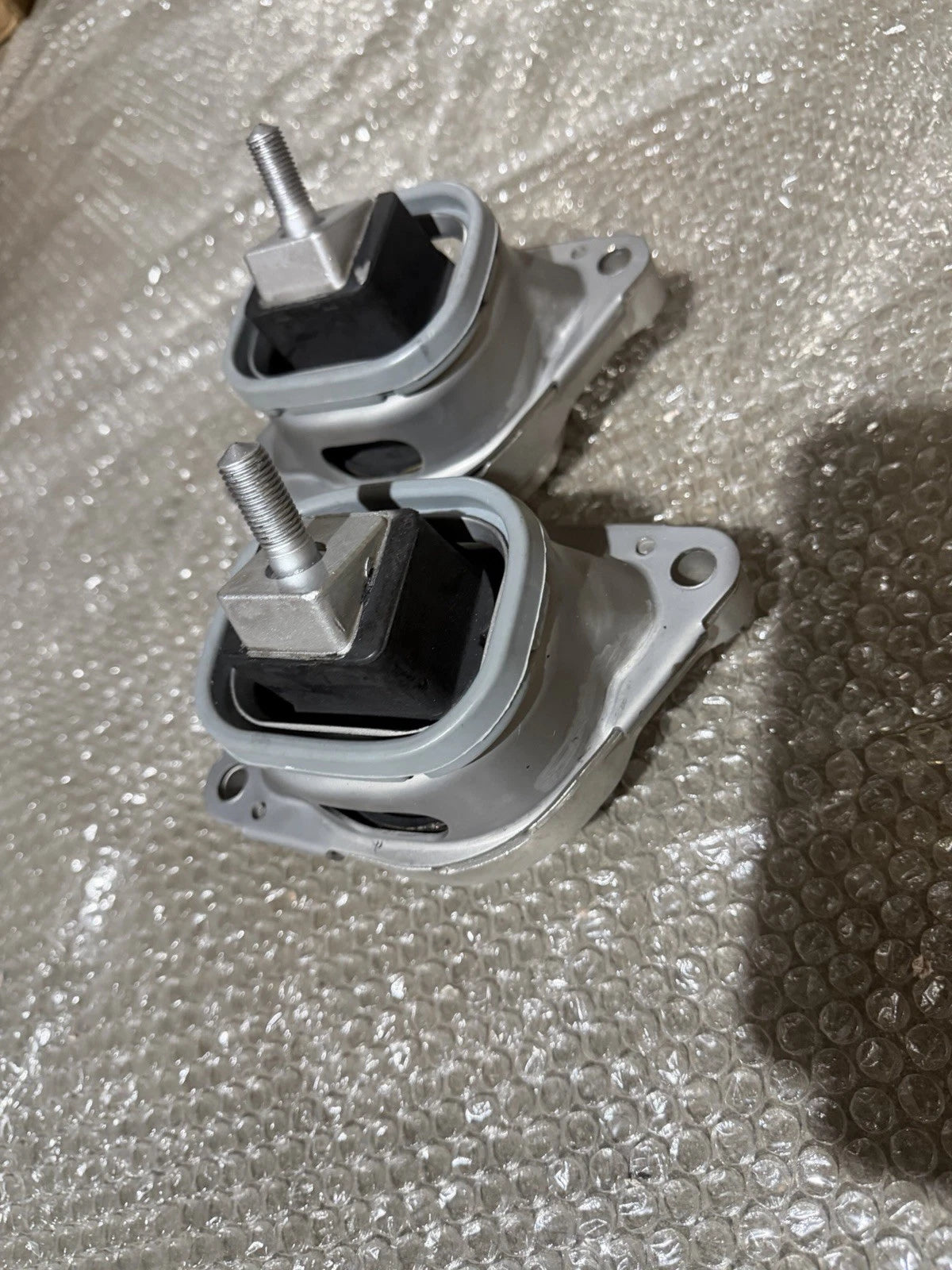 2004-2017 Rolls Royce Phantom Engine Mount Set Left Right 22116765320