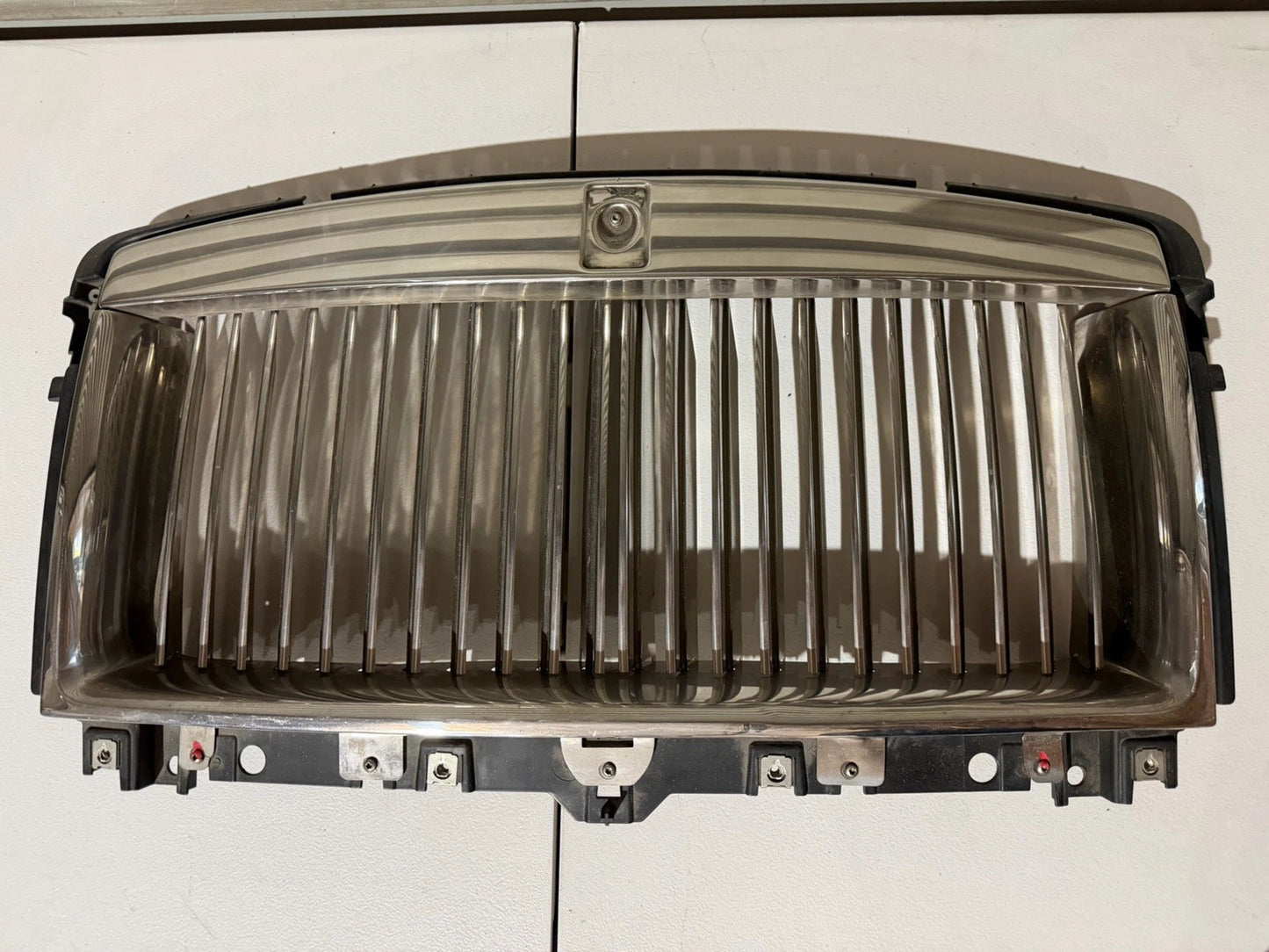 2010-2014 Rolls Royce Ghost Front Radiator Grille Chrome 51117198866 OEM