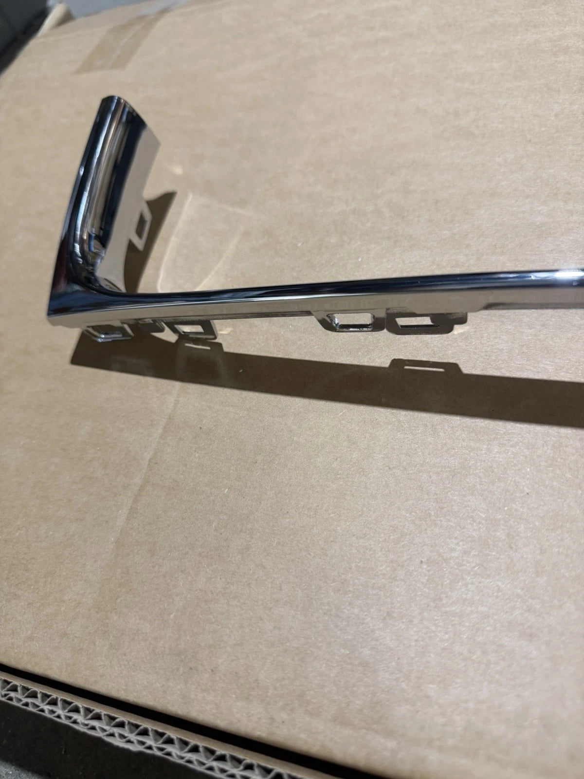 2018-2020 Rolls Royce Ghost Front Bumper Center Molding Trim Chrome Lower