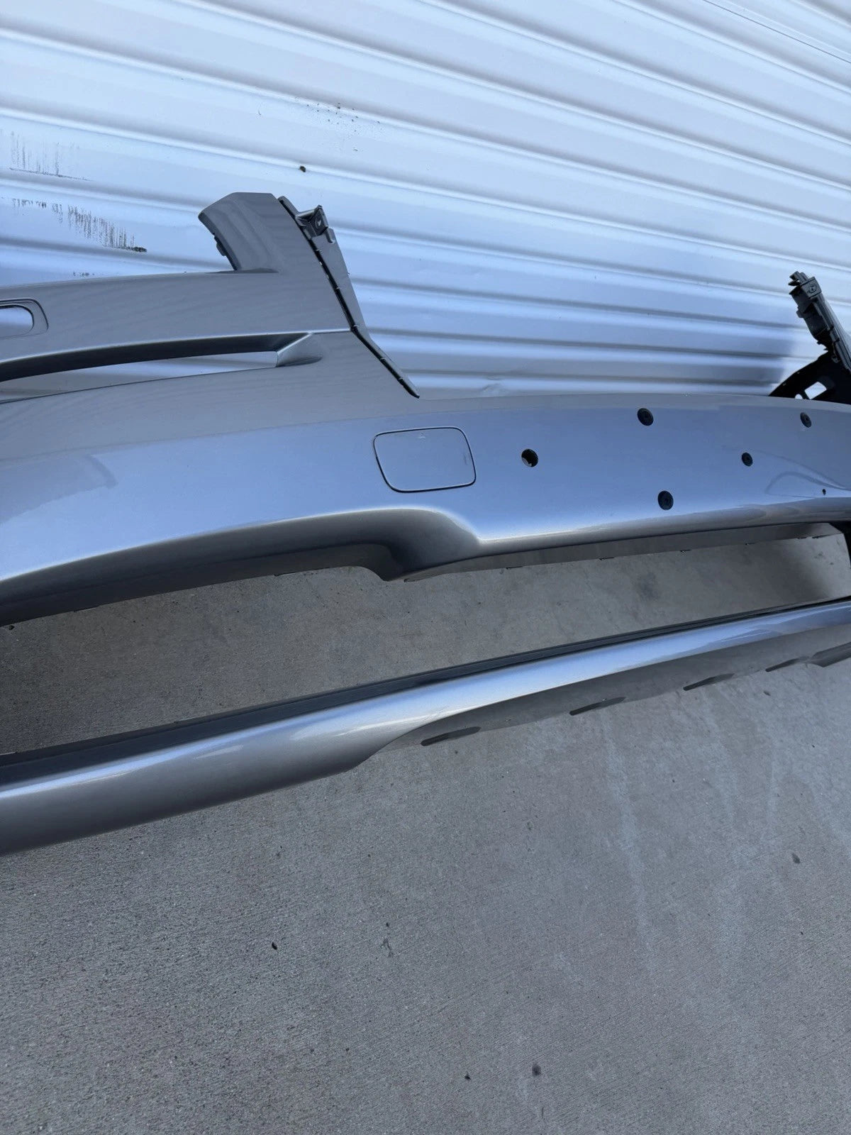 2014 2015 2016 Rolls Royce Wraith Front Bumper Cover 51117301347 OEM Original