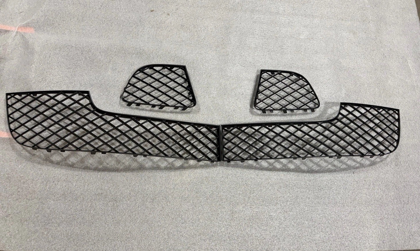 12-15 Bentley Continental GT GTC W12 Front Bumper Lower Grille Set Left Right