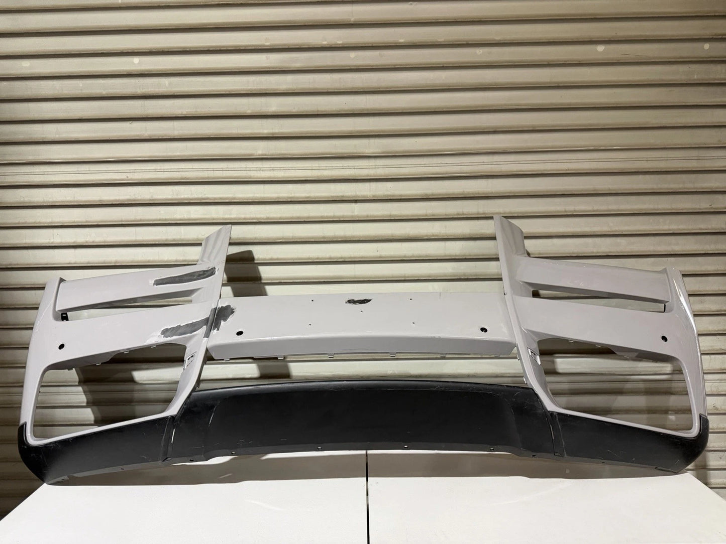 2019-2024 Rolls Royce Cullinan Front Bumper Cover 51117448893 OEM