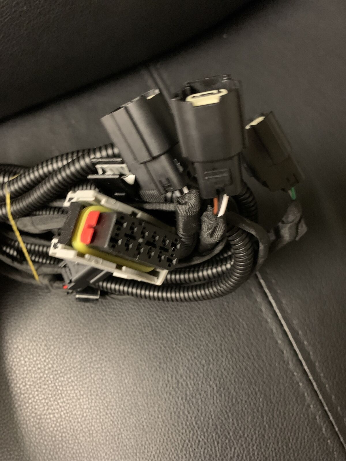 2018-2024 Maserati Quattroporte Front Bumper Parking Sensor Wiring Harness