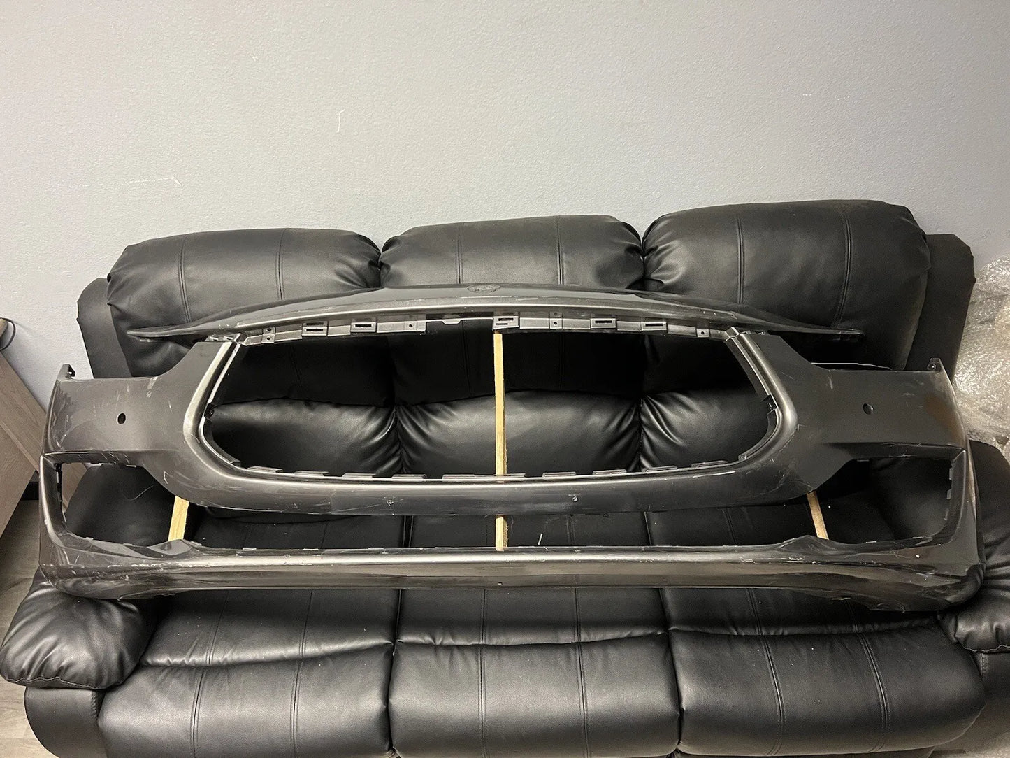 2018-2024 Maserati Ghibli Front Bumper Cover 670097560 OEM