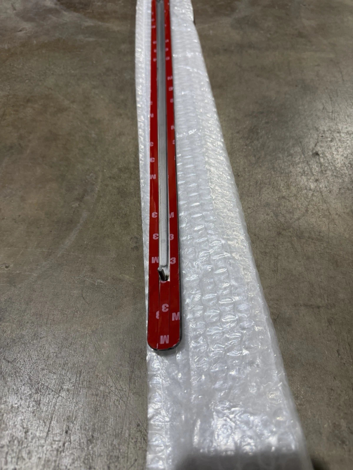Rolls Royce Ghost Wraith Dawn Front Hood Center Molding Chrome Trim Strip 51147347503