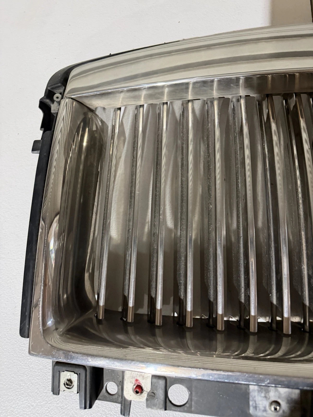2010-2014 Rolls Royce Ghost Front Radiator Grille Chrome 51117198866 OEM