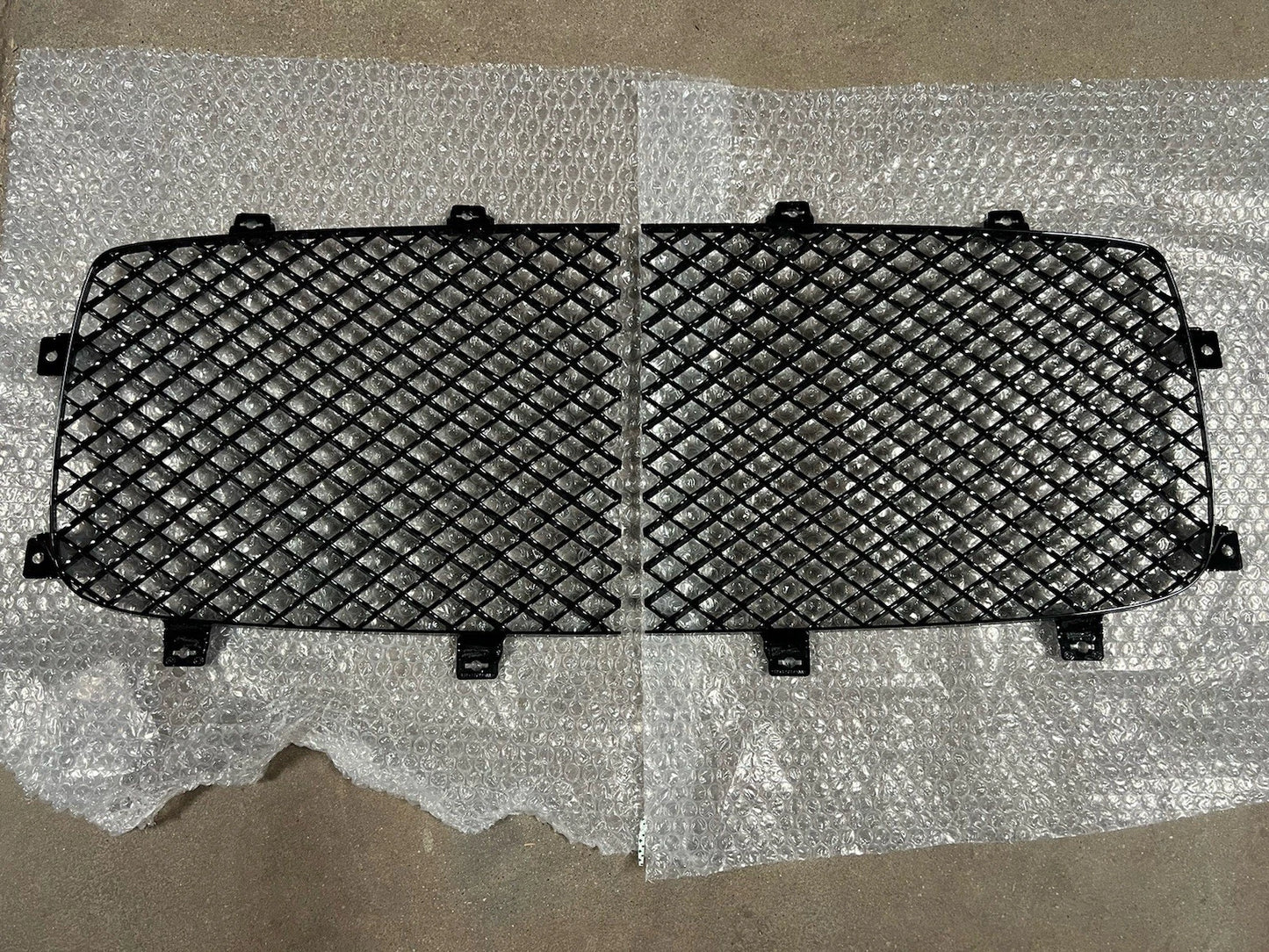 14-19 Bentley Flying Spur Bumper Radiator Grille Black Mesh Replacement