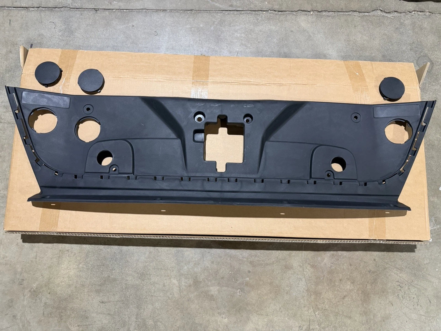 Rolls Royce Ghost Wraith Dawn Engine Compartment Cover Trim Panel 51767208622