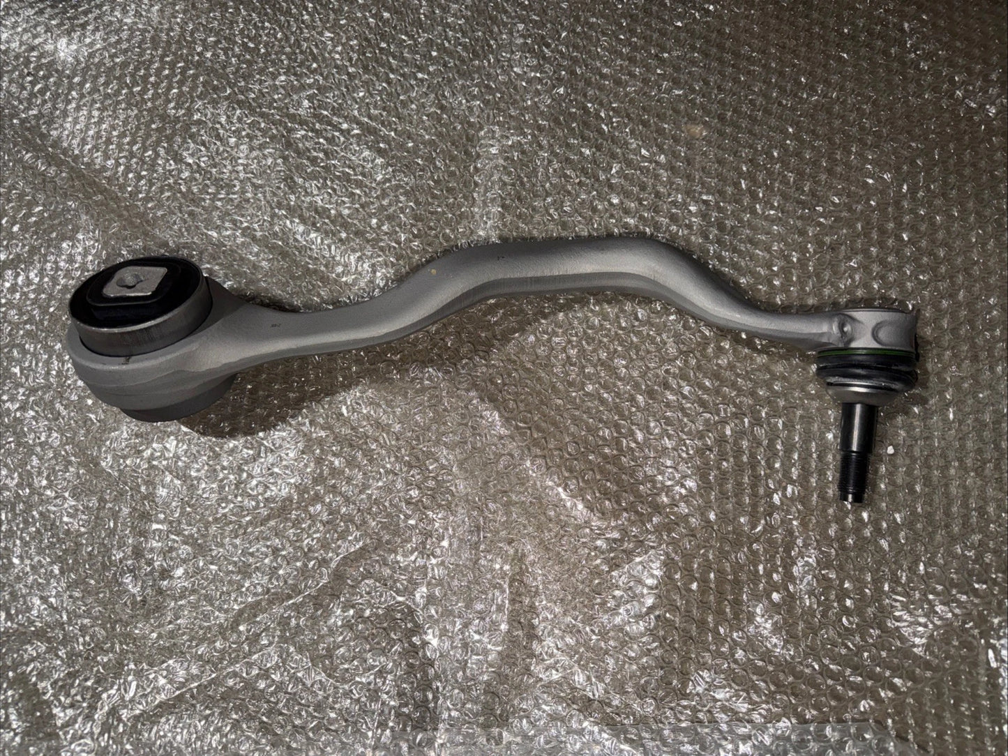 Rolls Royce Cullinan Front Lower Control Arm Tension Strut Right Passenger Side 31106872718